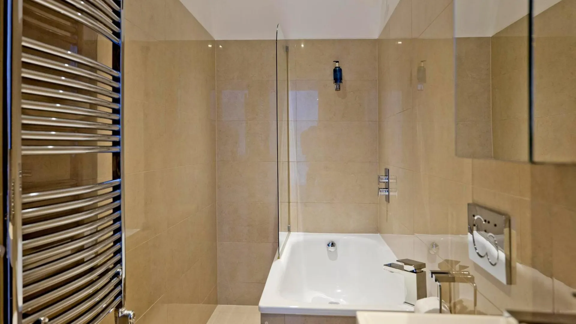 Imperial Liverpool Street Apartments Londen