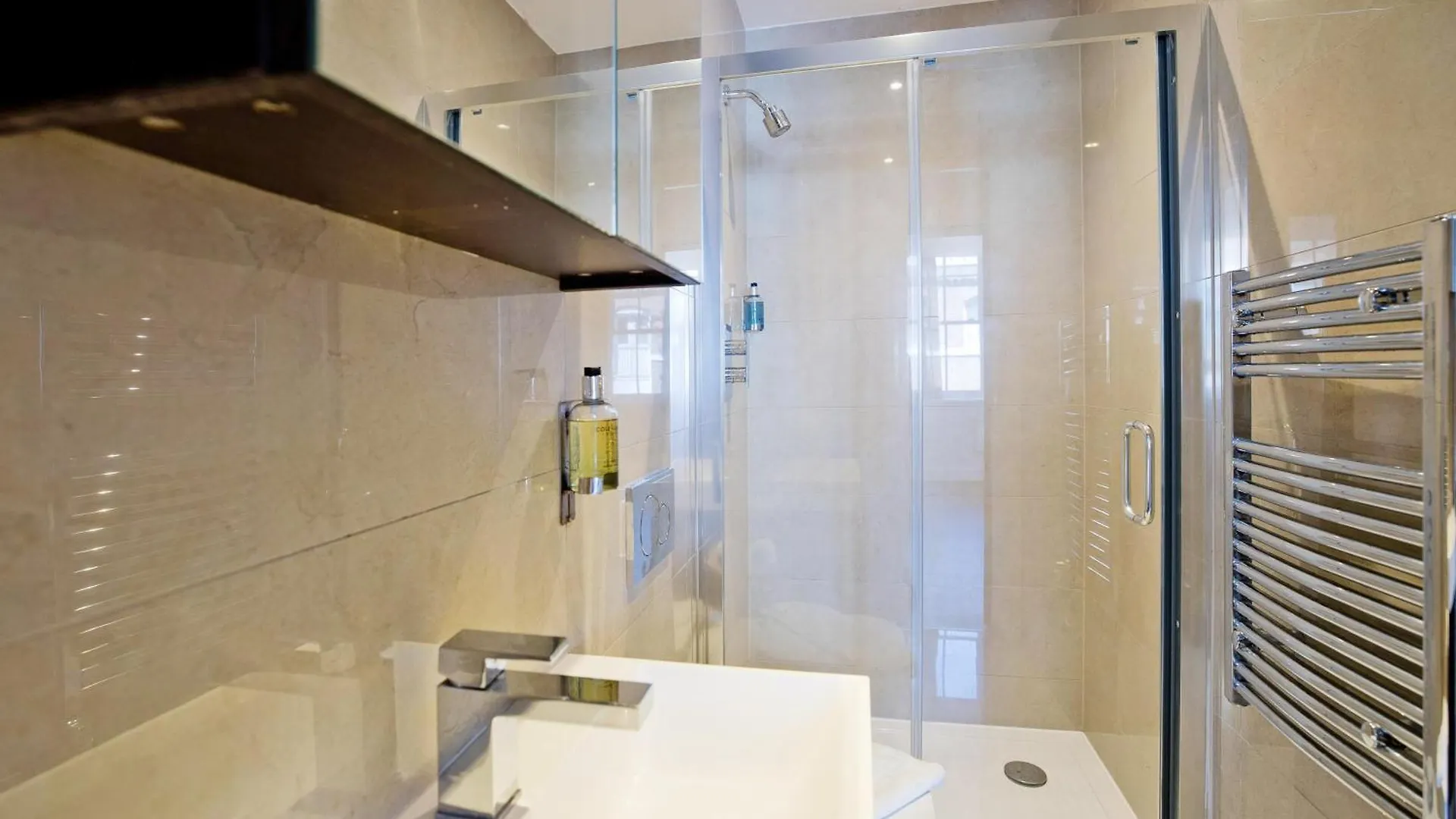 Imperial Liverpool Street Apartments Londen