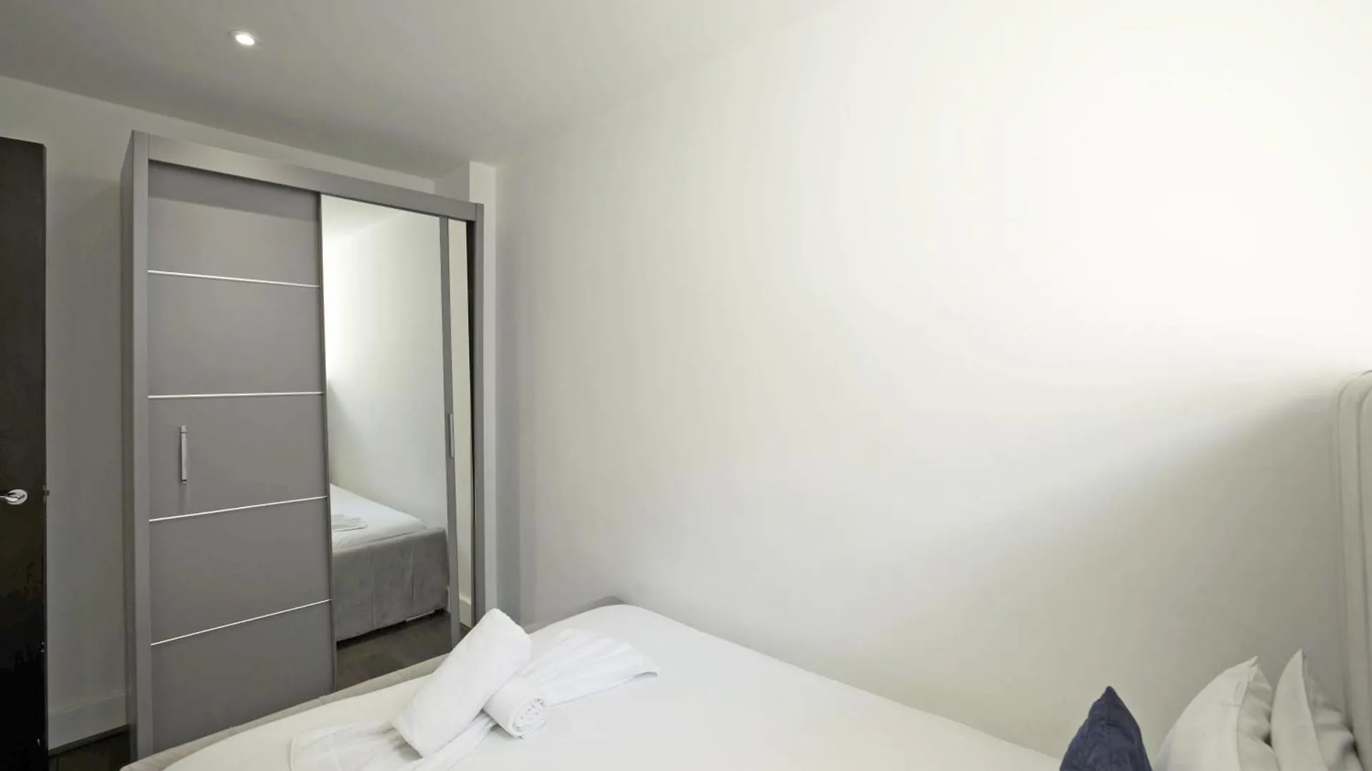 Imperial Liverpool Street Apartments ロンドン