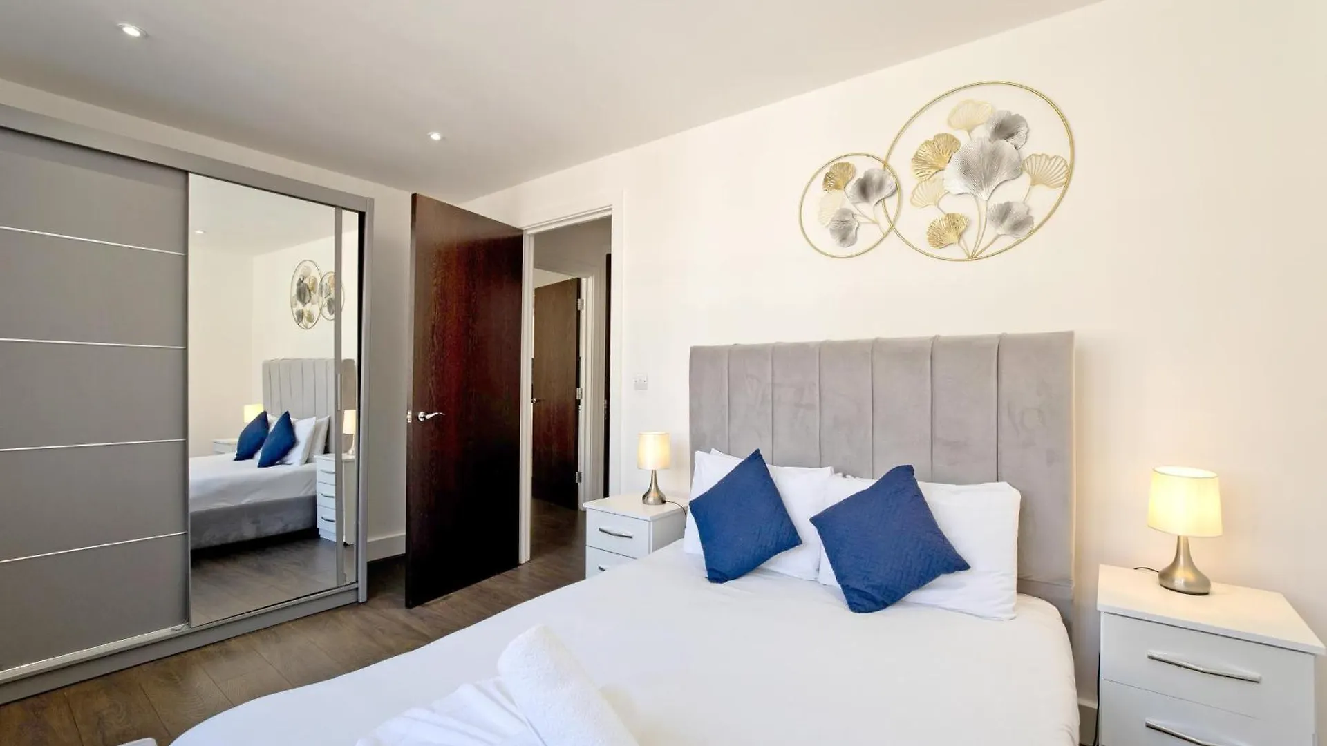 Imperial Liverpool Street Apartments ロンドン