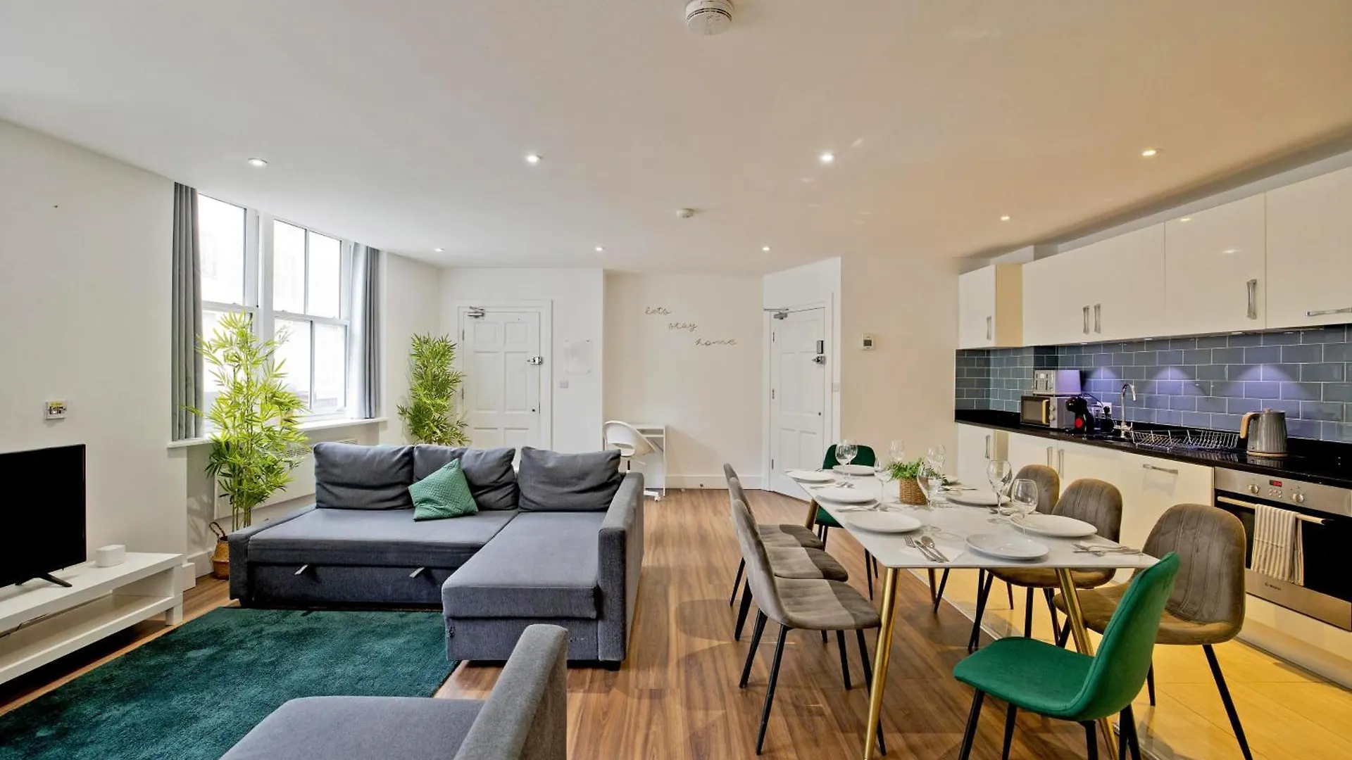 Imperial Liverpool Street Apartments 런던